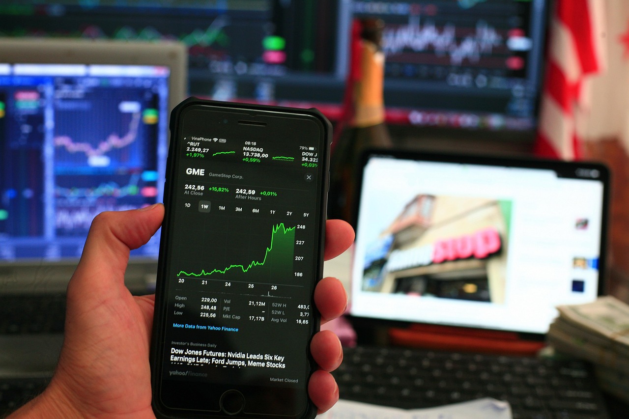 Stocks to Invest in July 2025.jpg