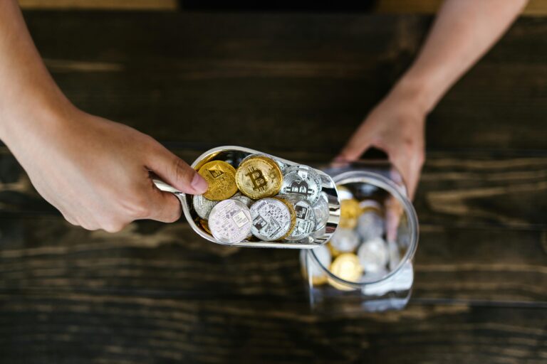 What Are SIFs, Mutual Funds, PMS, and AIFs: Features, Benefits, and Which Investment Option Is Right for You?